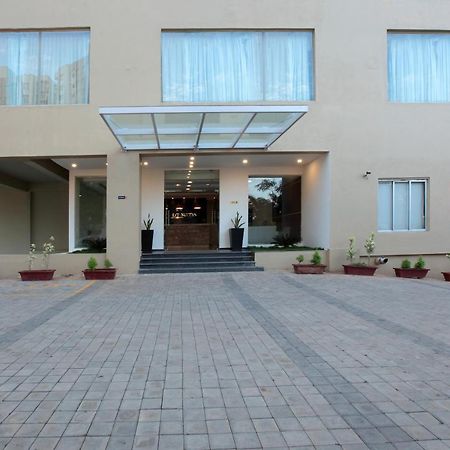 Starlit Suites Bangalore Kammasandra Exterior photo