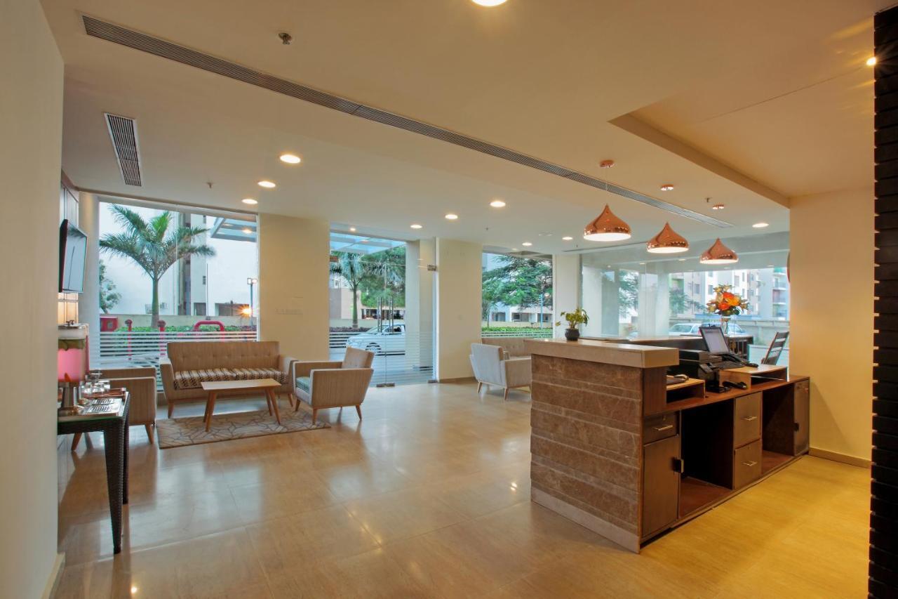 Starlit Suites Bangalore Kammasandra Exterior photo