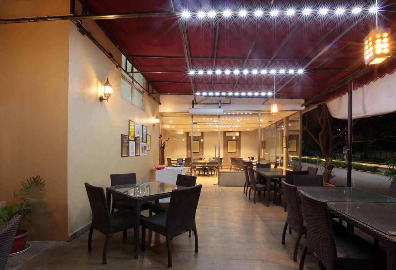 Starlit Suites Bangalore Kammasandra Exterior photo